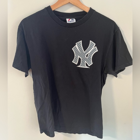 Derek Jeter New York Yankees Majestic Small t-shirt - Picture 2 of 2
